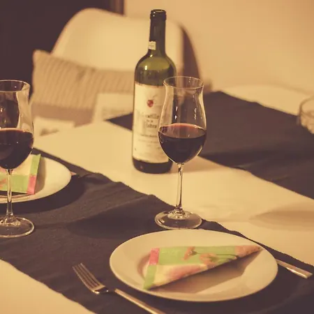 M&r Marina Mokotow Apartment